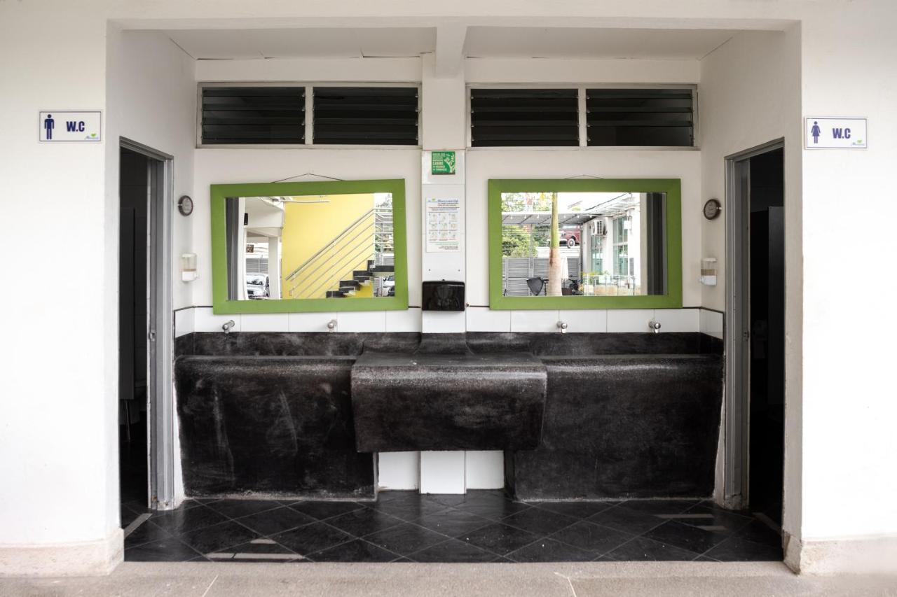 Hotel Manantial เมลการ์ ภายนอก รูปภาพ