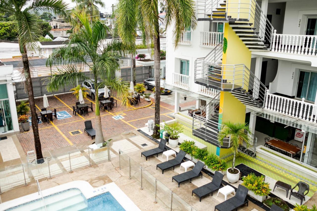 Hotel Manantial เมลการ์ ภายนอก รูปภาพ